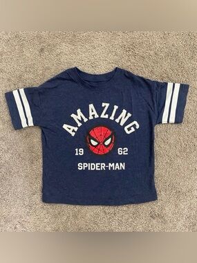 Boys Amazing Spiderman Shirt size 5t